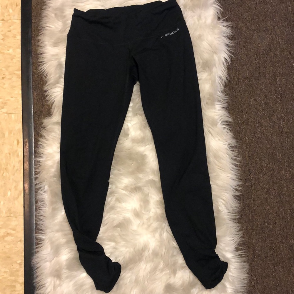 Brooks running leggings size small